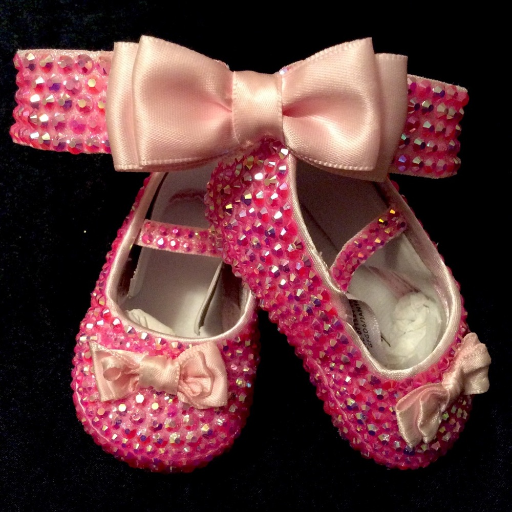 💕Rhinestone NEWBORN Keepsake shoes💕